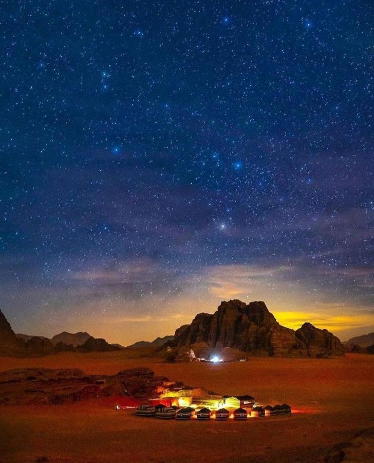 Wadi Rum Wanderlust Camp Екстер'єр фото